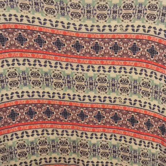 Xhilaration Multicolored Short Sleeve Shirt - Picture 2 of 4